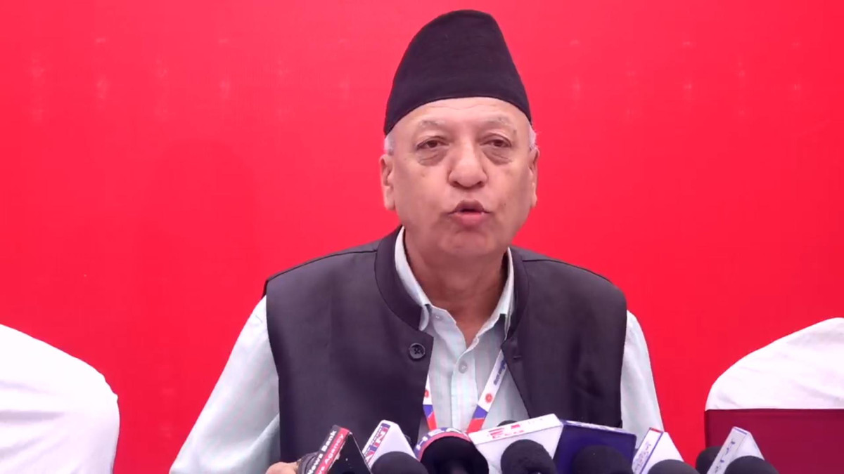 पूर्वराष्ट्रपति राजनीतिमा आउन नहुने व्यवस्था विधानमा नै गर्न एमाले नेताहरूको सुझाव