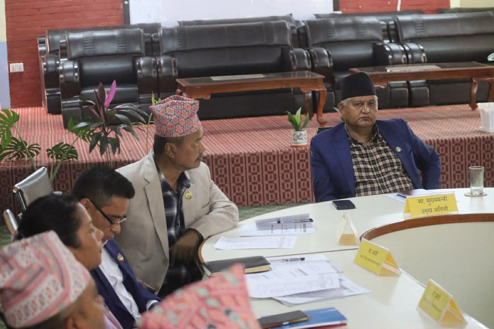 काम सम्पन्न भइसकेका योजनाको भुक्तानी फागुनभित्रै गर्न मुख्यमन्त्री आचार्यको निर्देशन