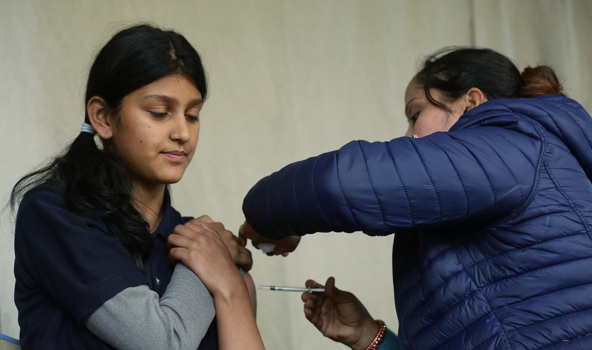 ४९३ स्थानीय तहमा एचपिभी खोप अभियान सञ्चालन
