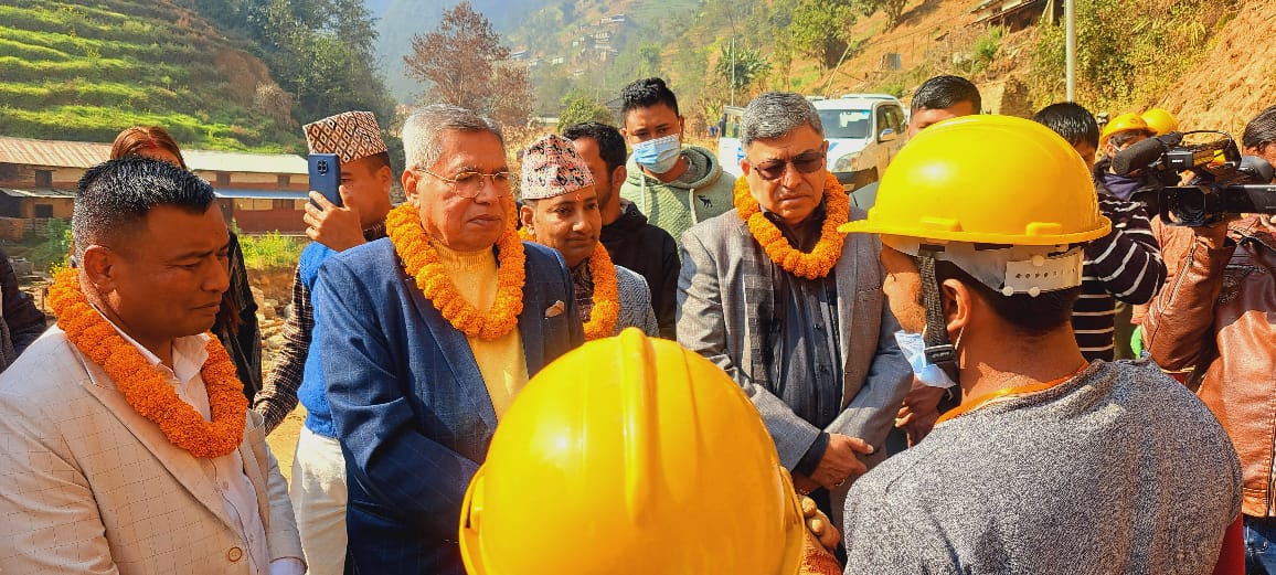 बाढी पहिरो प्रभावित क्षेत्रमा चेम्बर र युएनडीपीद्वारा अनुगमन