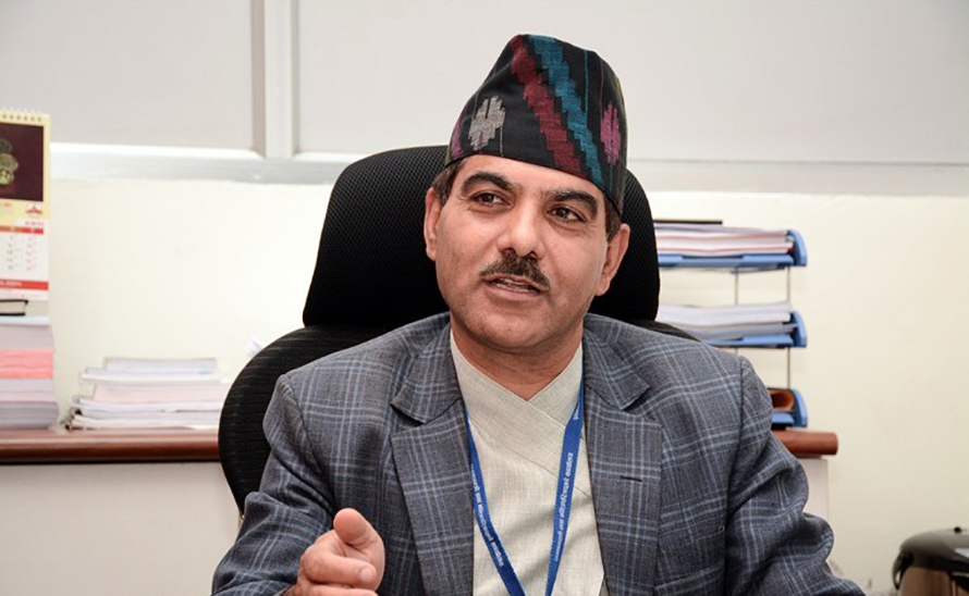 अन्तःशुल्क स्टिकर छपाइमा भ्रष्टाचार : निलम्बित मुख्यसचिव अर्यालले पाए सफाइ