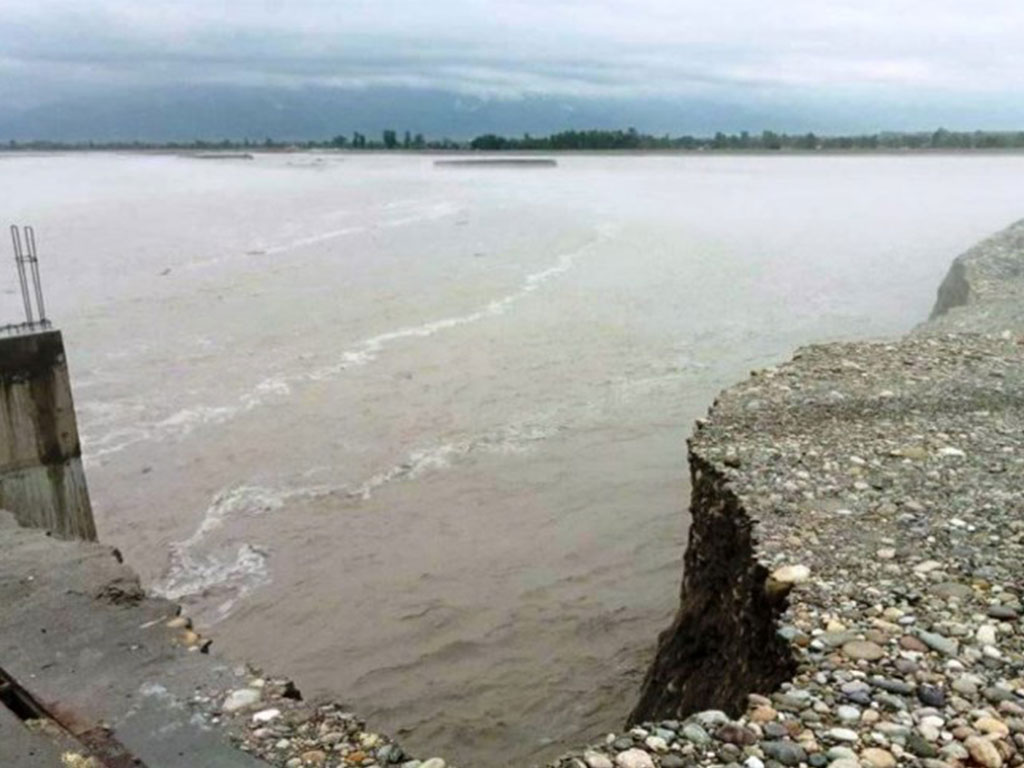 सप्तकोसी नदीमा पानीको बहाव एक लाख ७९ हजार क्युसेक