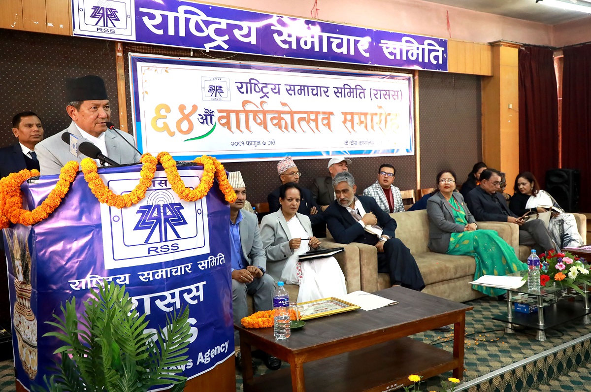 मुलुकको आर्थिक चलायमान र विकासका लागि अध्यादेश ल्याइएको होः सञ्चारमन्त्री