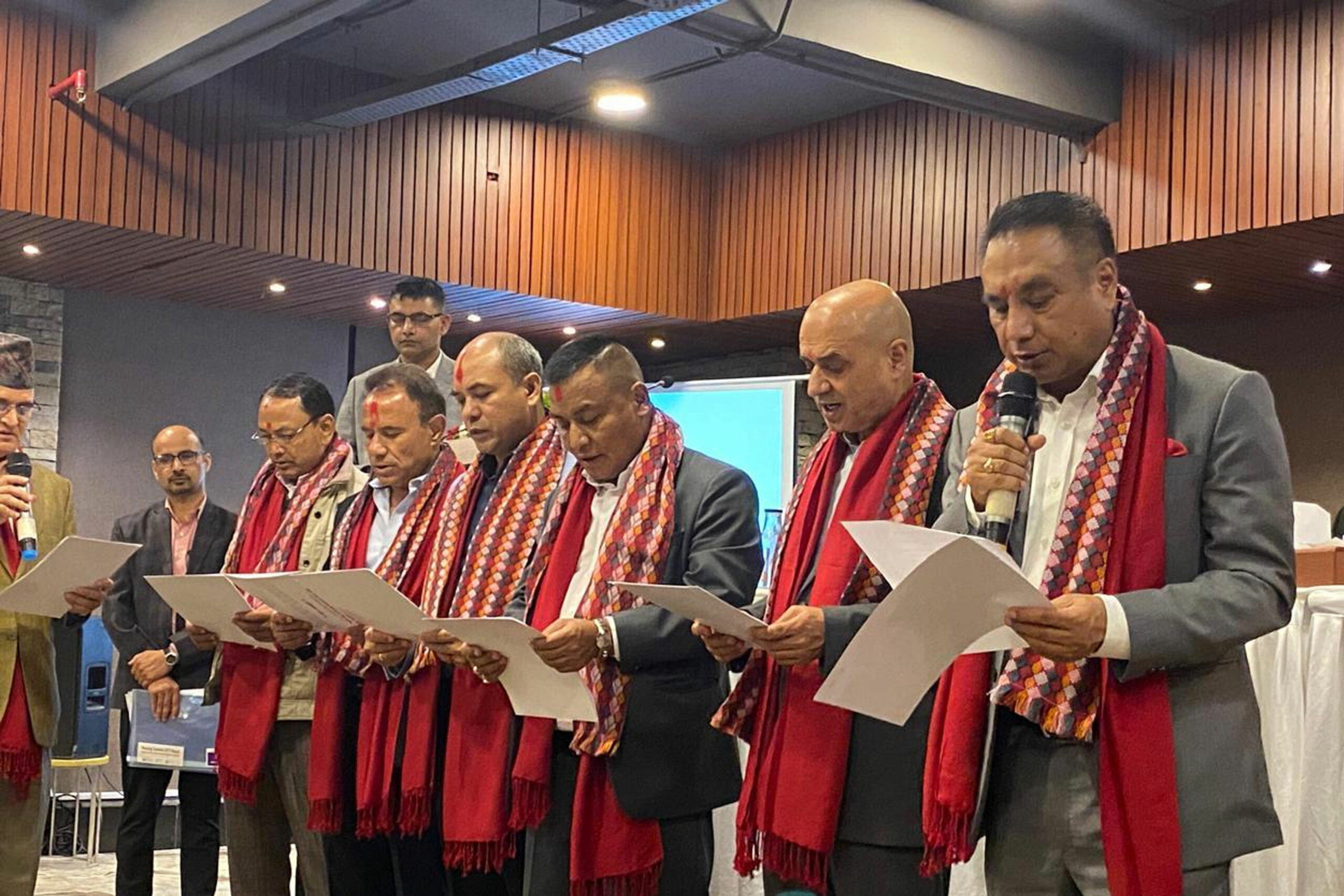 नेपाल जग्गा तथा आवास विकास संघको अध्यक्षमा इञ्जिनियर कुँवर