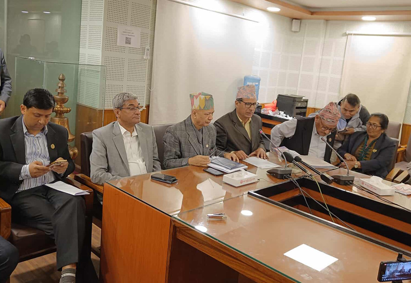 शिक्षक र सरकारबीचको सहमतिमा कर्मचारी परिषद्को विरोध