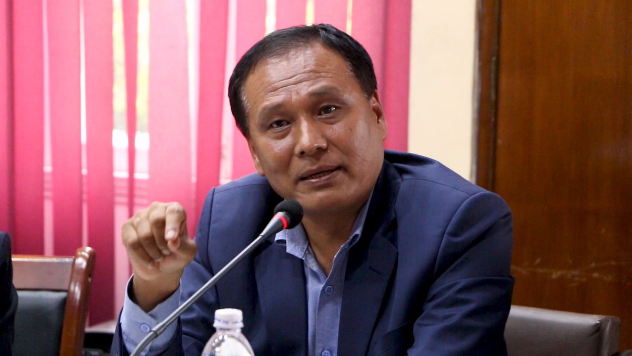 कुलमानले बुझाए स्पष्टीकरणको जबाफ- 'मलाई पदबाट हटाउने अधिकार मन्त्री र मन्त्रालयलाई छैन'