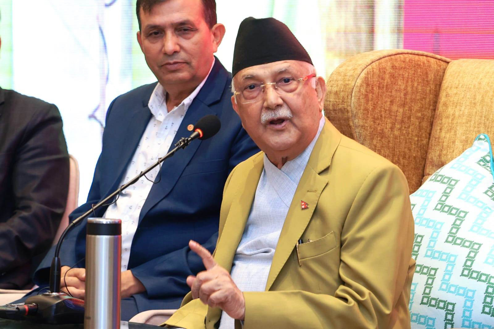 निर्णायक राष्ट्रिय शक्ति निर्माणमा कटिबद्ध हुन प्रधानमन्त्रीको आग्रह