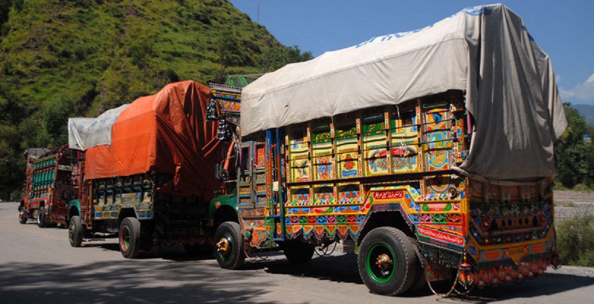 भारततर्फ सामान निर्यातको बाटो खुल्यो