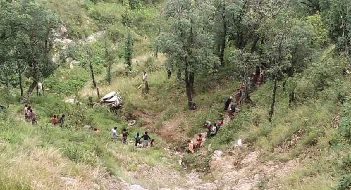 जिप दुर्घटनामा २ जनाको मृत्यु