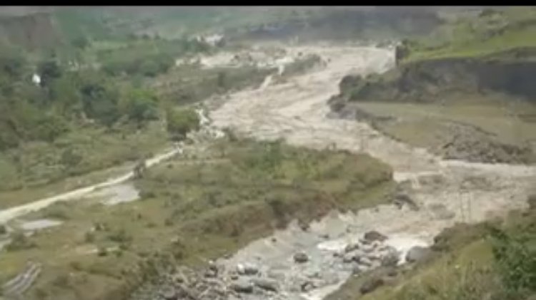 १४ वर्षअघि सेती नदीमा आएको त्यो विनाशकारी बाढी