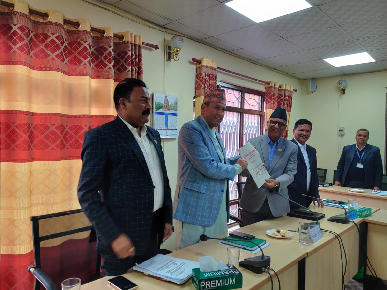 अघि बढ्यो निजामती विधेयक : ठूला दल सहमत, रास्वपा असहमत