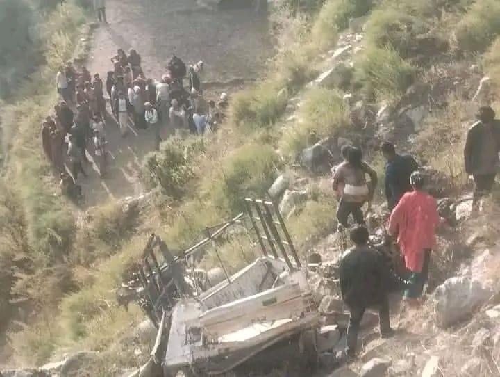 कालीकोट जिप दुर्घटना : मृतक र घाइतेको पहिचान खुल्यो