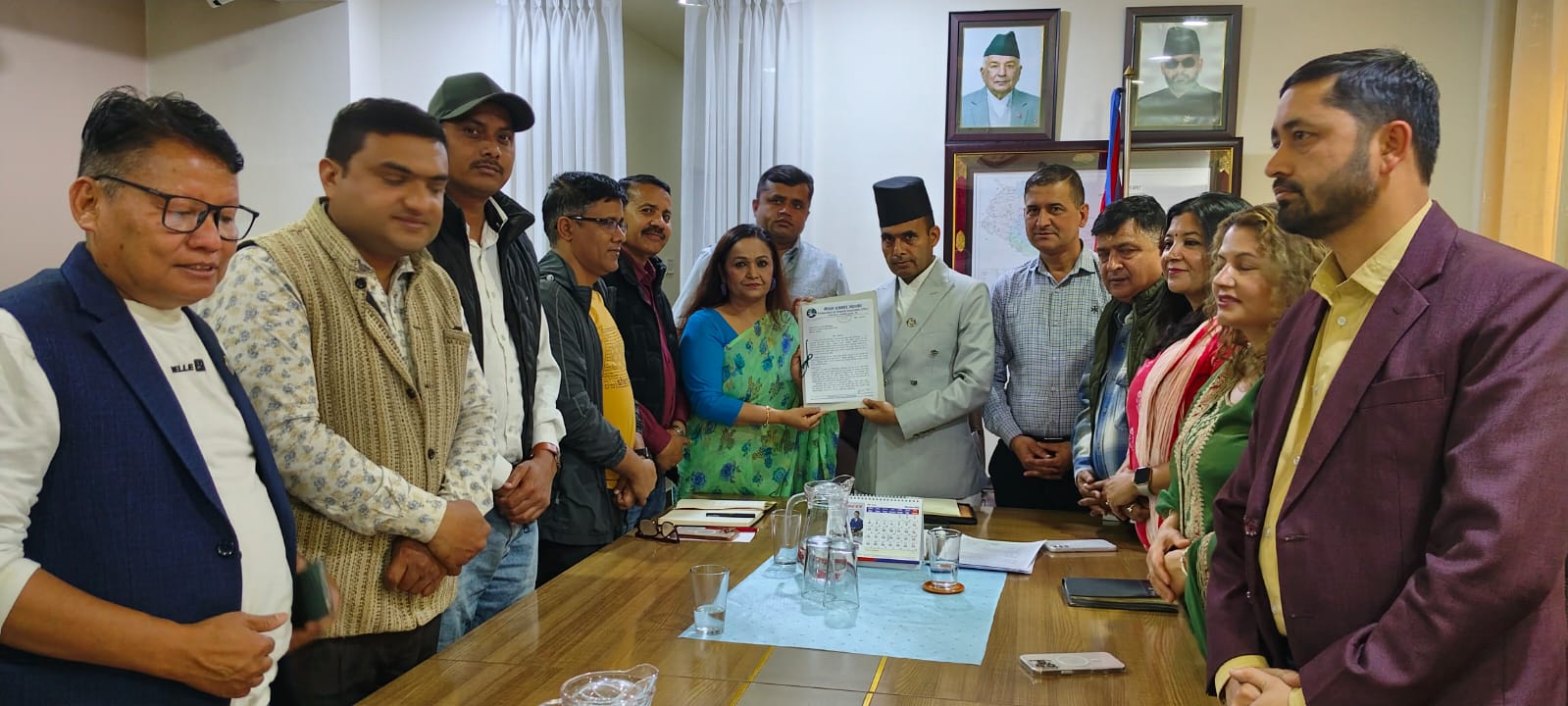 निजीमा सरकारी विज्ञापन रोक्ने निर्णयको वैधतामा प्रश्न