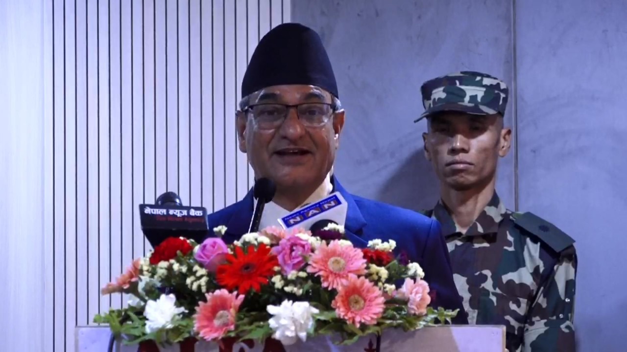 गोपनीयतासँग जोडिएका सूचनाहरु दिन जरुरी छैन : गृहमन्त्री लेखक