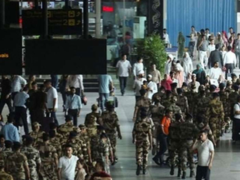 भारत–पाकिस्तानबीच बढ्दो तनाव, विमानस्थलहरू बन्द