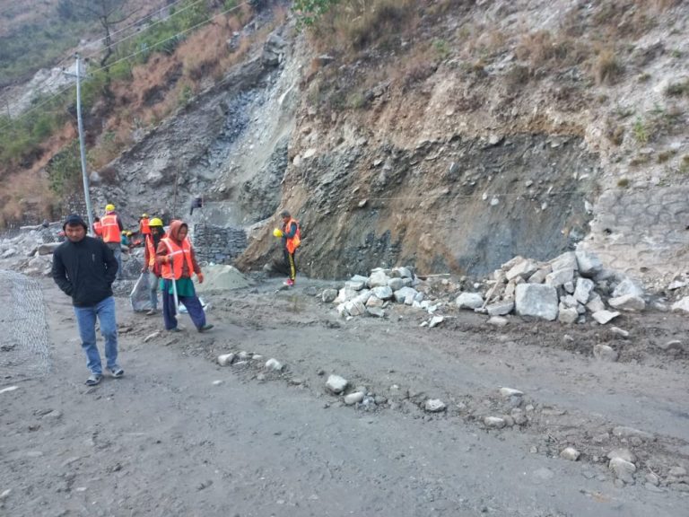 कालीगण्डकी लोकमार्ग : १५ वर्षमा मात्र ६५ प्रतिशत बन्यो