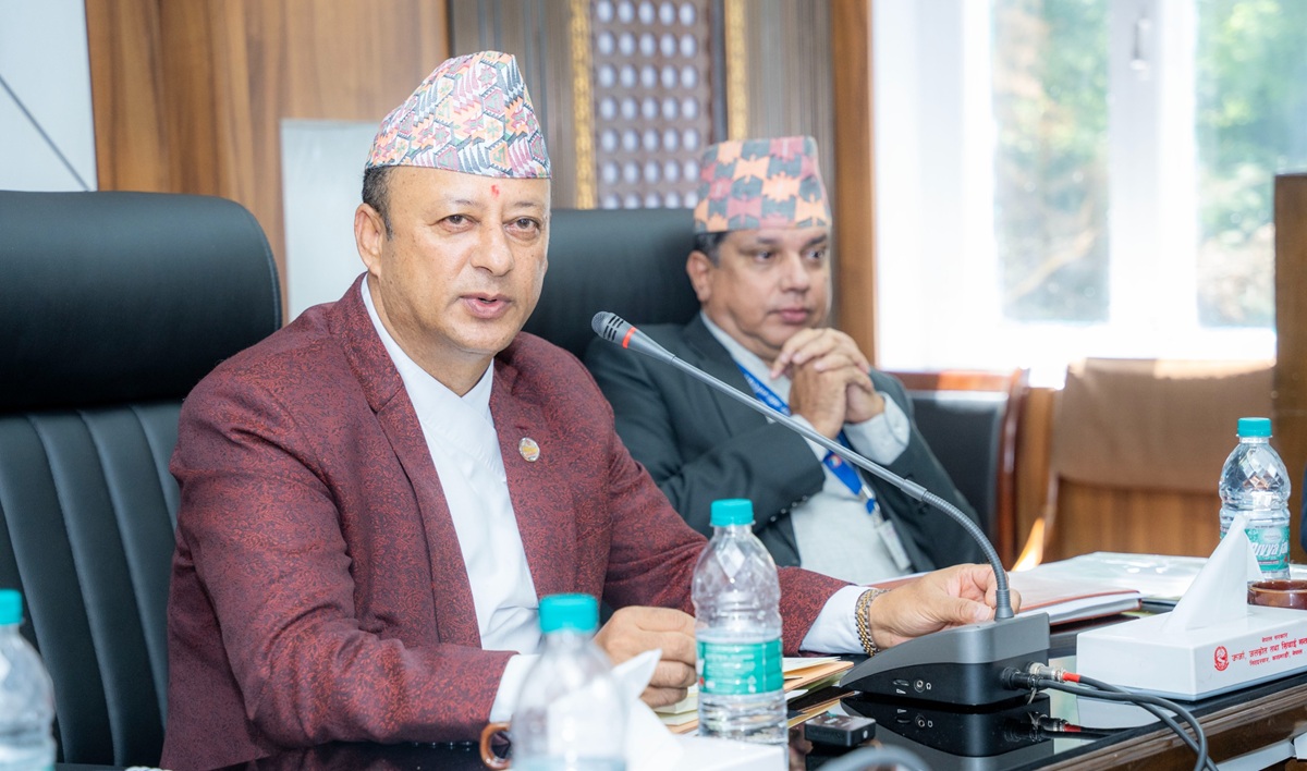 ‘मन्त्रालय मातहत भएका कामको प्रगति चित्तबुझ्दो भएन’