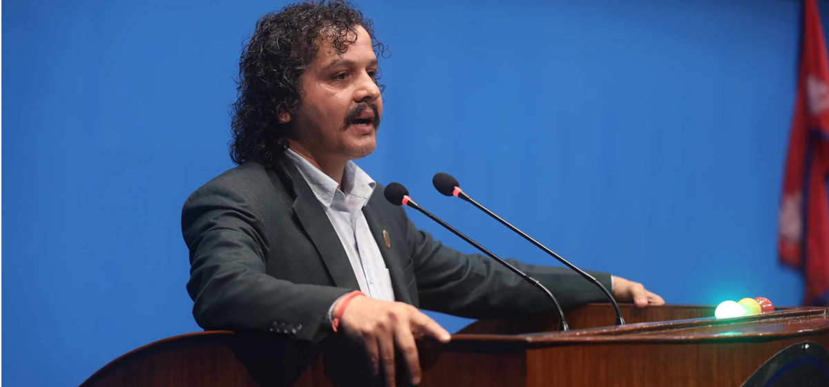 जसपा नेपालको राष्ट्रिय महाधिवेशन मञ्च हावाहुरीले भत्कायो