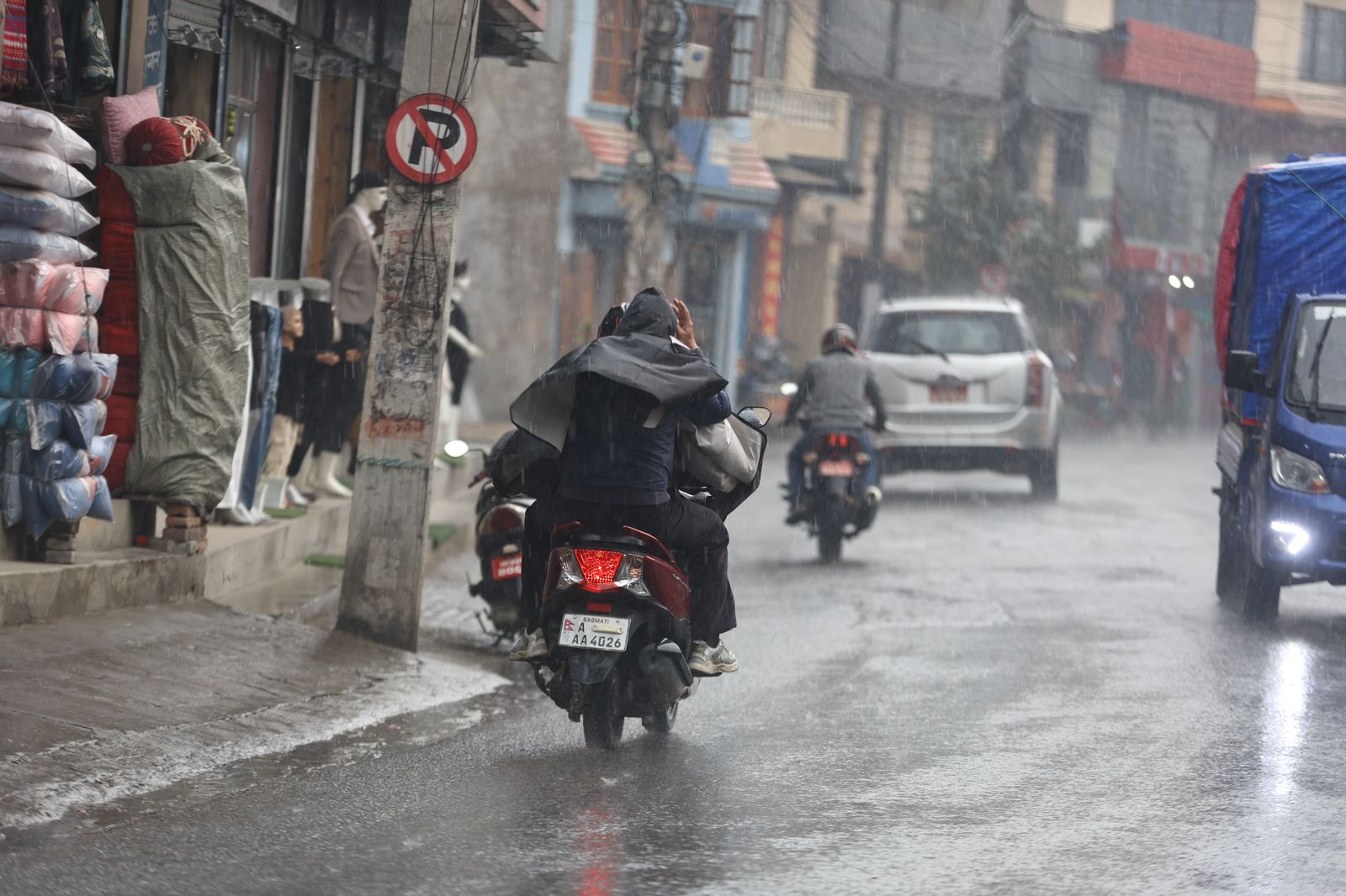उपत्यकामा वर्षा, प्रदूषण हट्ने आशा
