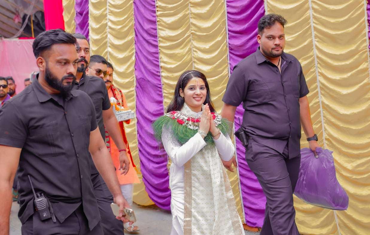 देवघाट महामहोत्सवका लागि नेपाल आइपुगिन् देवी प्रतिभा