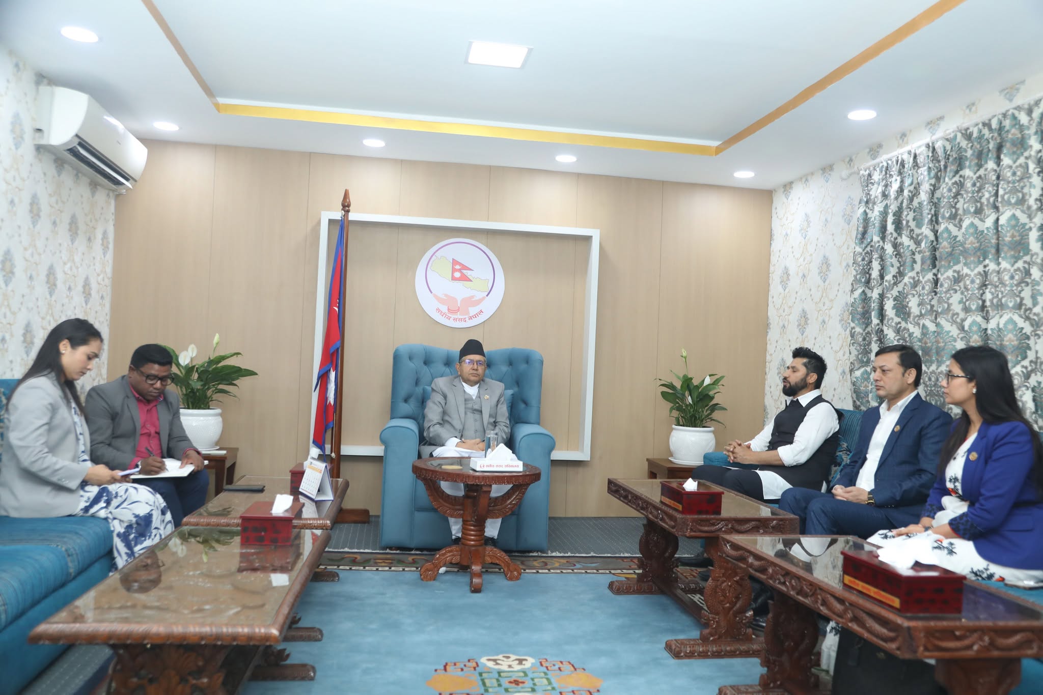 रवि लामिछानेले भेटे सभामुख, सांसद पद निलम्बन फुकुवा गरिदिन आग्रह 