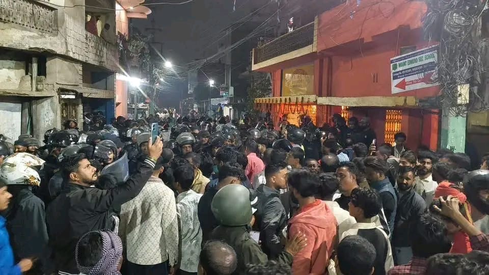 पर्सामा सर्वपक्षीय बैठक : दोषीलाई कानुनी दायरामा ल्याउने सहमति