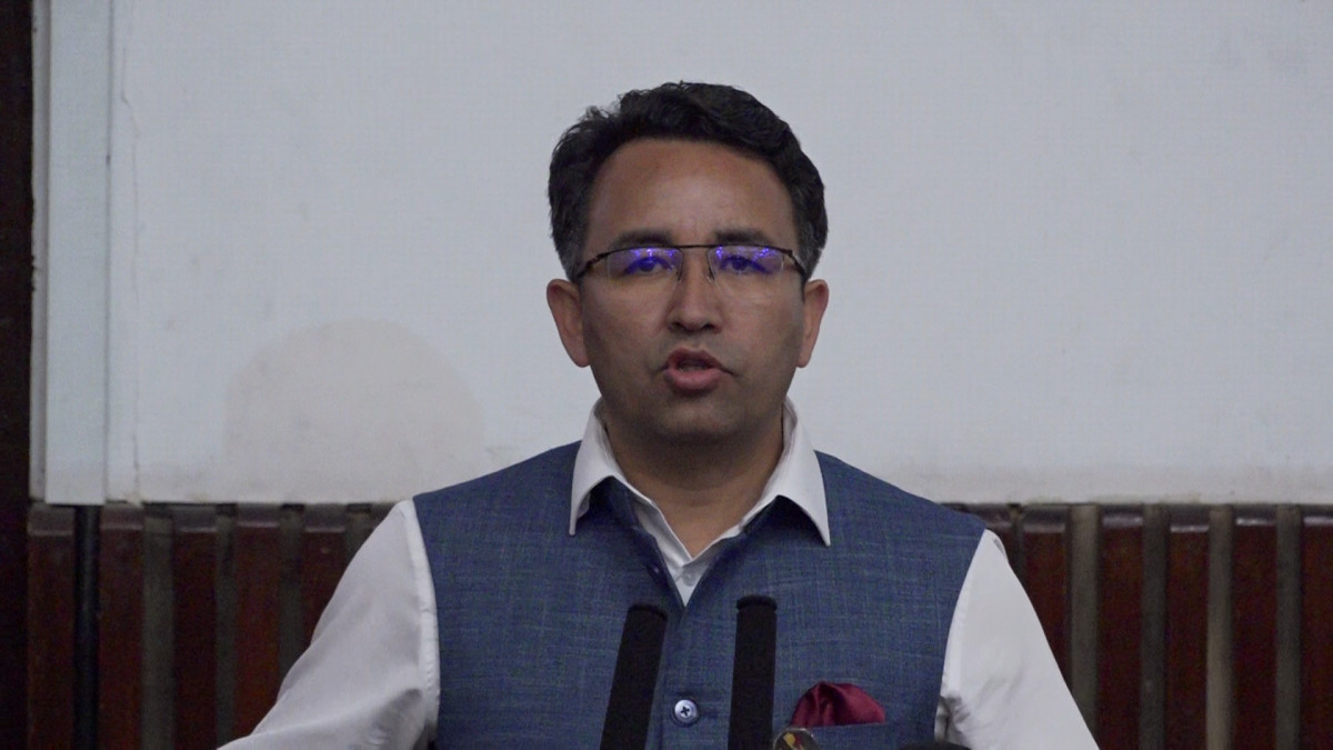 रास्वपा उपनेता पराजुलीले भनेः पार्टीका सांसदहरु संसदीय भूमिकाबाट विमुख हुने संकेत गर्दैछन्