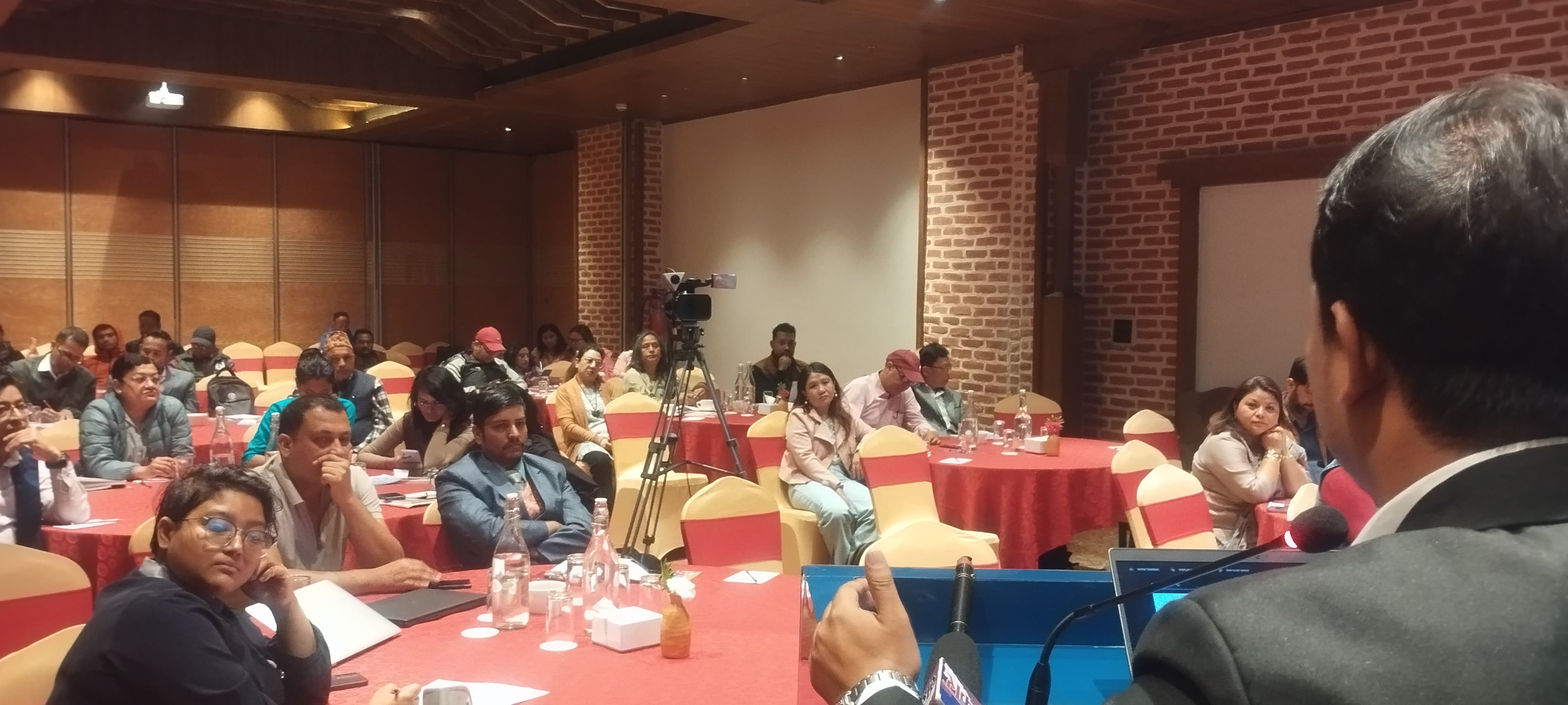 अधिकारमा आधारित यौन तथा प्रजनन स्वास्थ्य अधिकारमा जोड