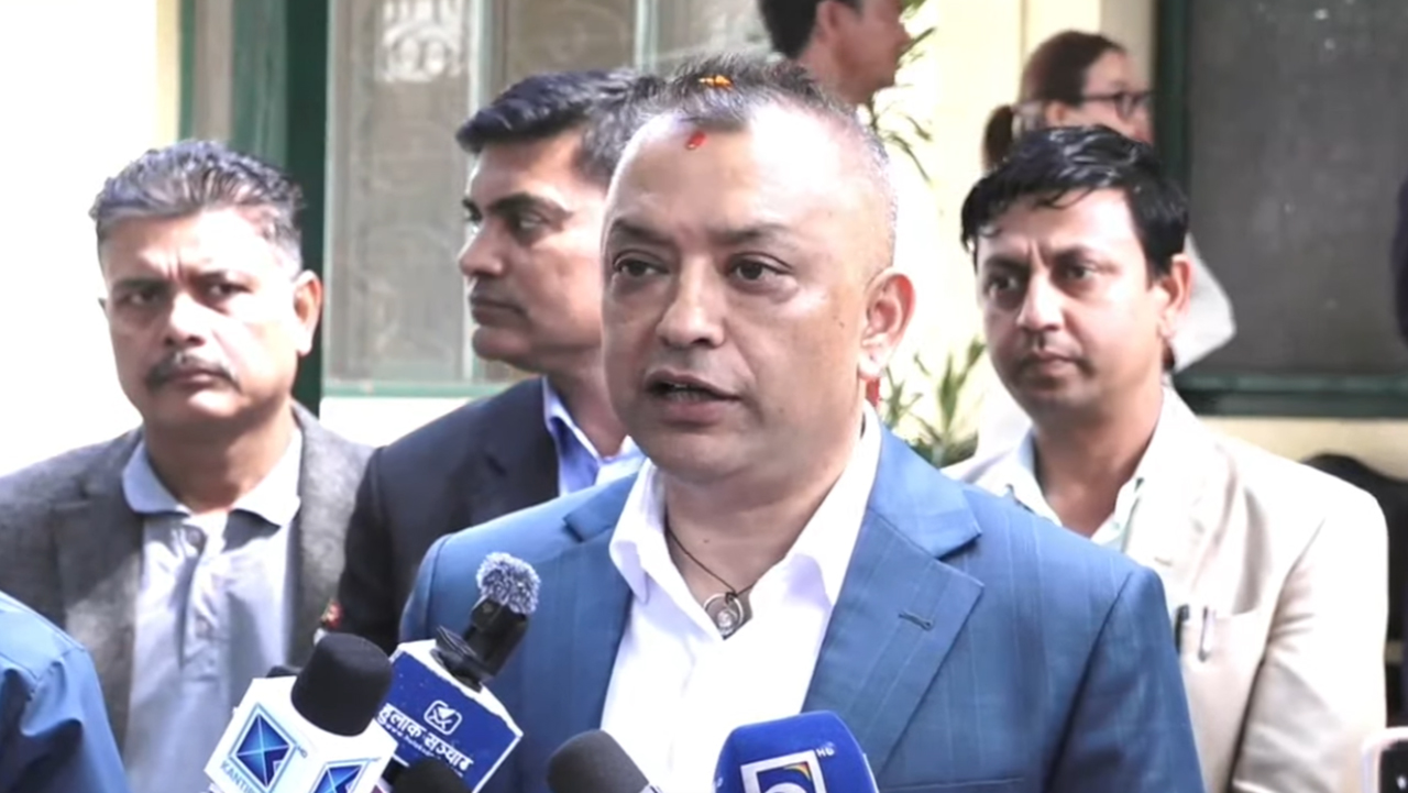 सरकारले प्रधानन्यायाधीश नियुक्तिमा जालझेल गर्न खोज्यो : कांग्रेस सभापति थापा