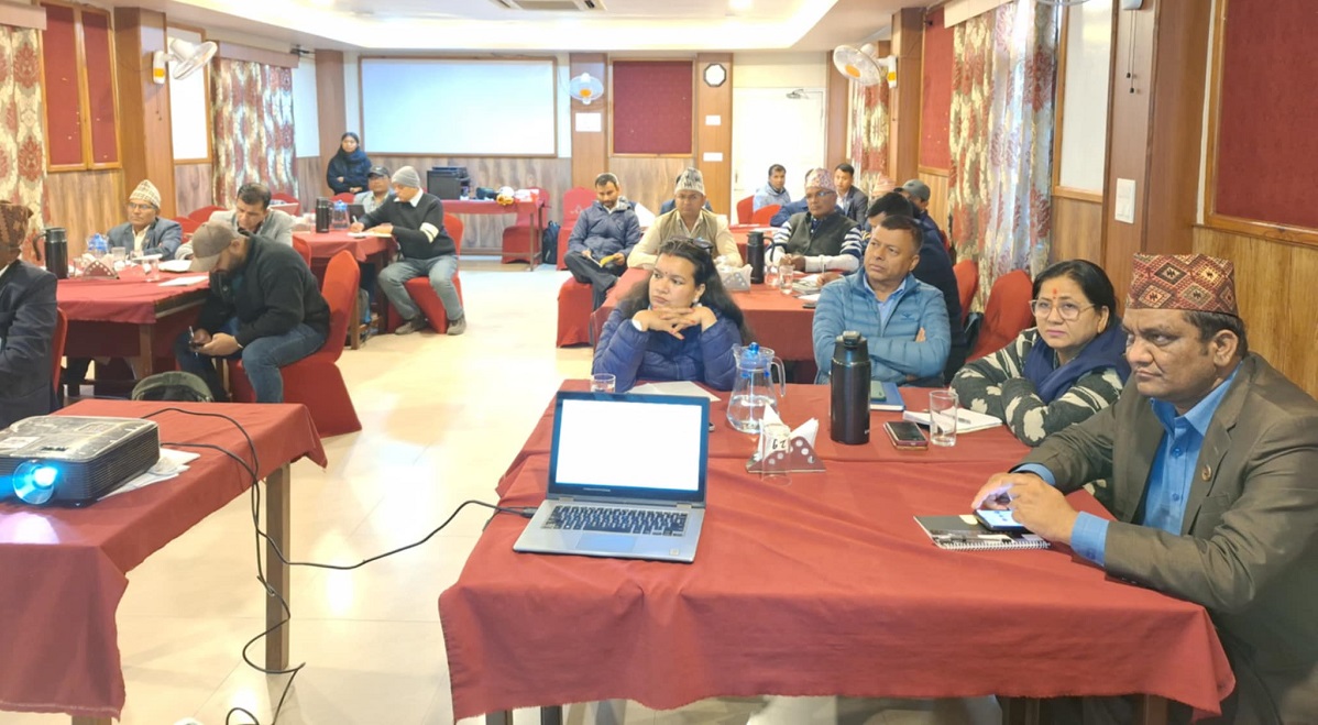 विद्यालयलाई आर्थिक गतिविधिमा जोड्नुपर्छ : मन्त्री भण्डारी