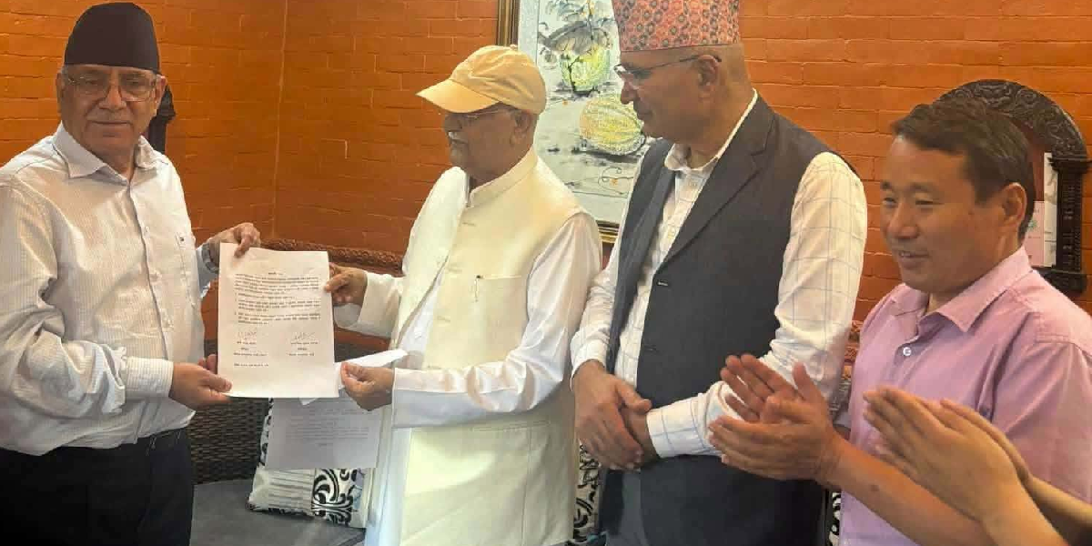२४ महिनापछि दुई वाम एक ठाम