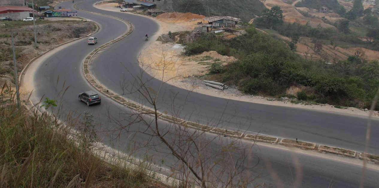 मुग्लिन-पोखरा सडक विस्तार : अगामी असारसम्म पूरा नहुने