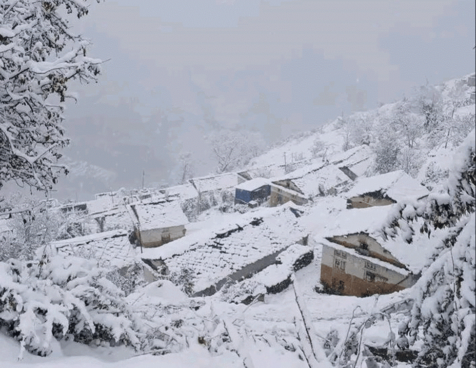 हिमपात र वर्षाले किसानलाई राहत