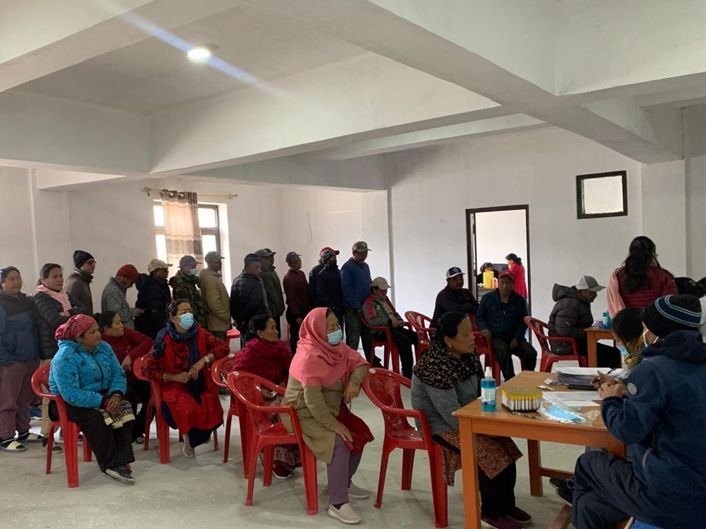 मुस्ताङको घरपझोङ स्वास्थ्य शिविरमा तीन सय ५३ जना लाभान्वित