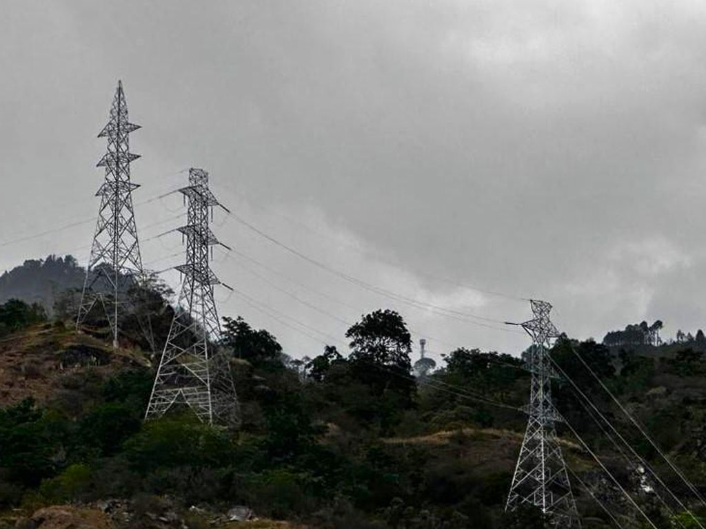 प्रसारण लाइन निर्माणमा प्राविधिक त्रुटि ?