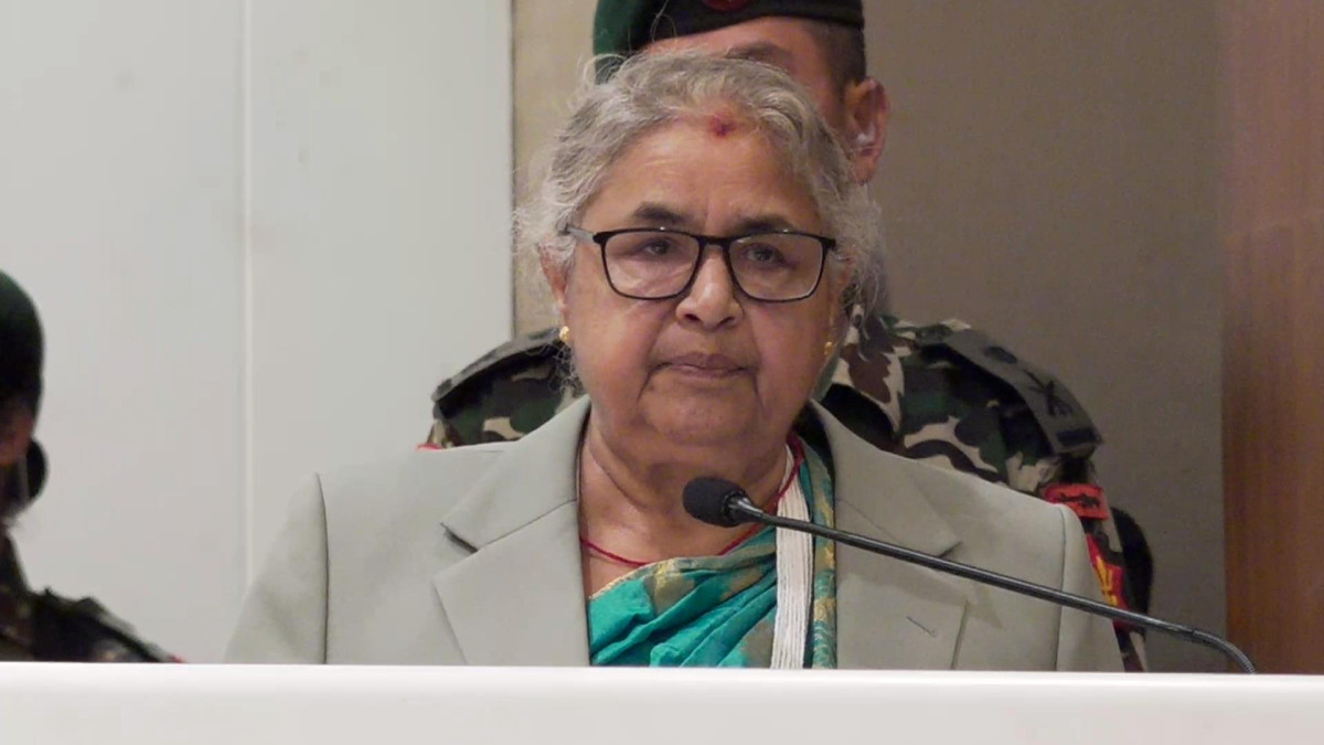 प्रधानमन्त्रीको बिलौना- छोडौं औकात देखाए भन्लान्, नछोडौं पेन्डुलम भइयो (भिडियोसहित)