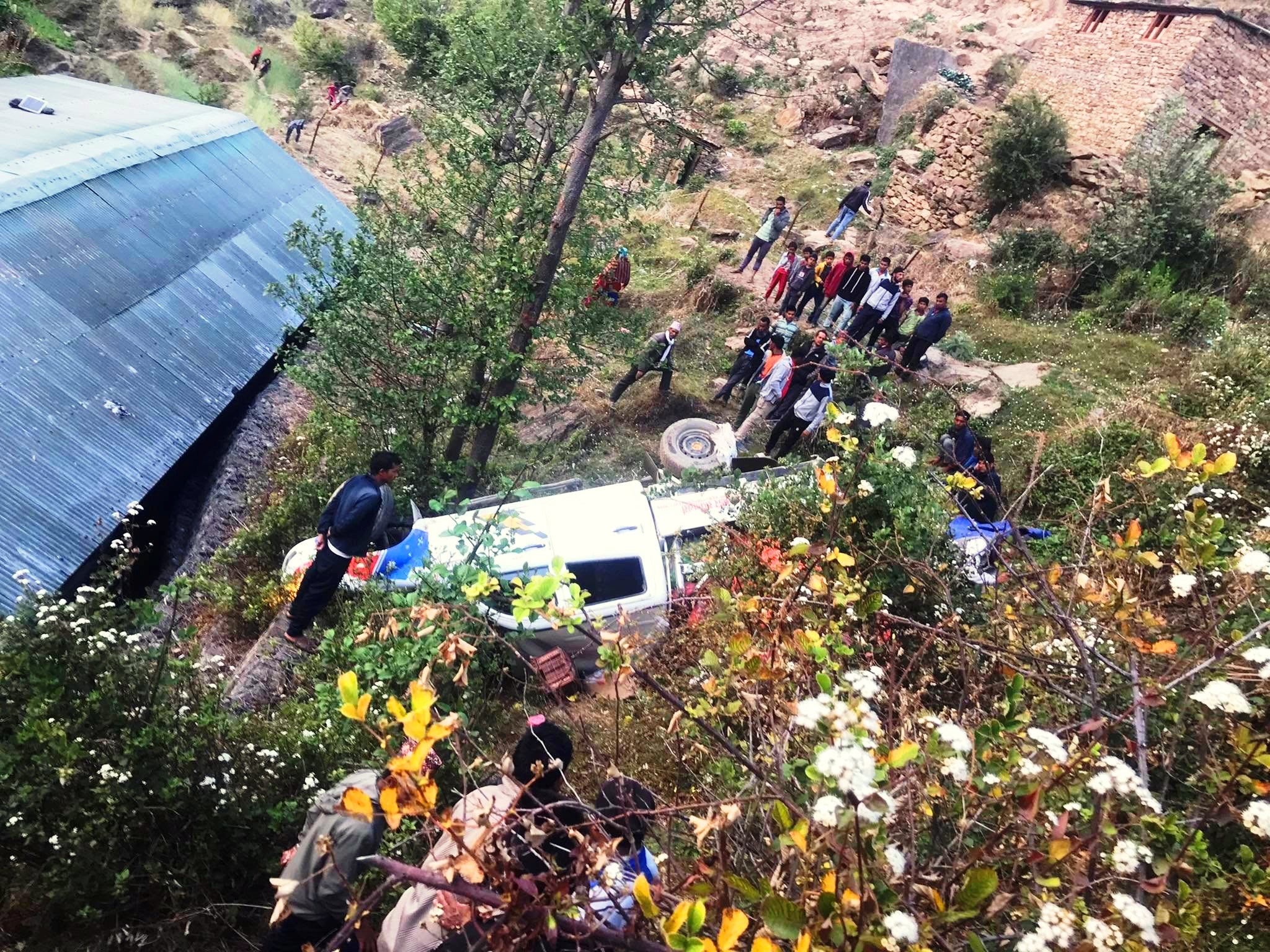 कालीकोटमा बोलेरो जीप दुर्घटना, ८ जना घाइते