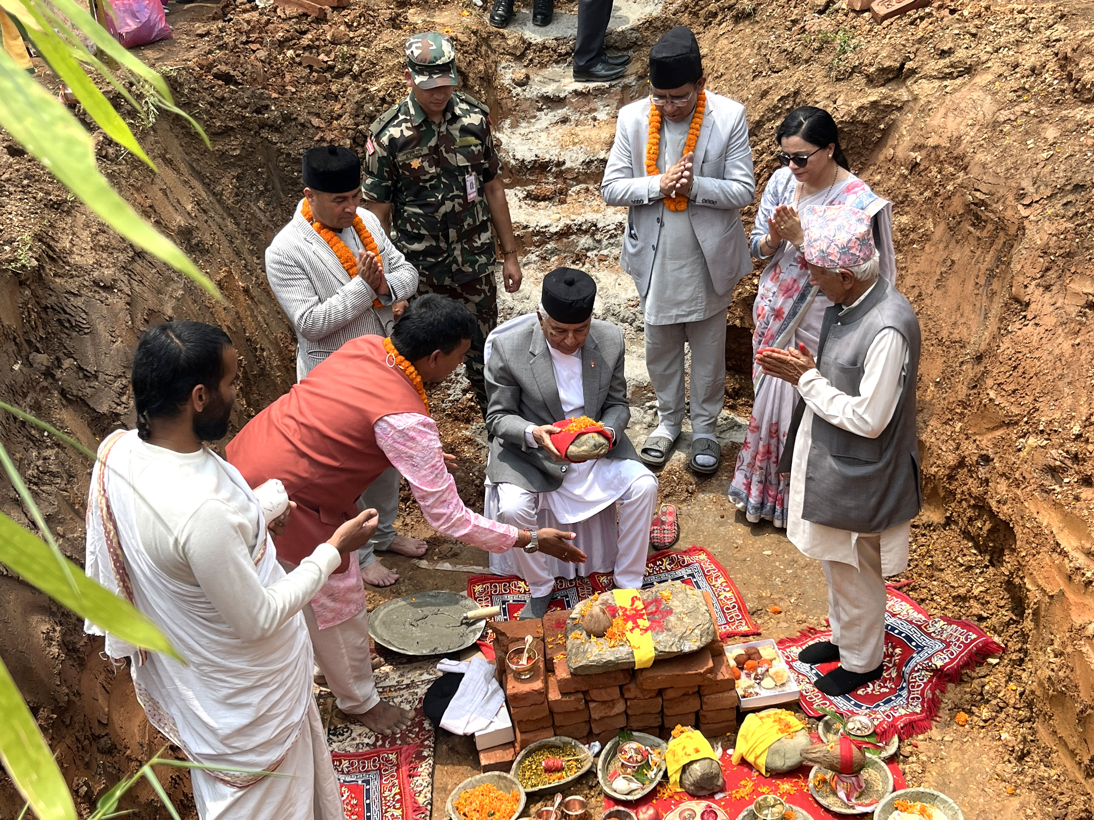 भानु चुँदीरम्घालाई भाषा र साहित्यको गन्तव्यस्थल बनाउनुपर्छः राष्ट्रपति