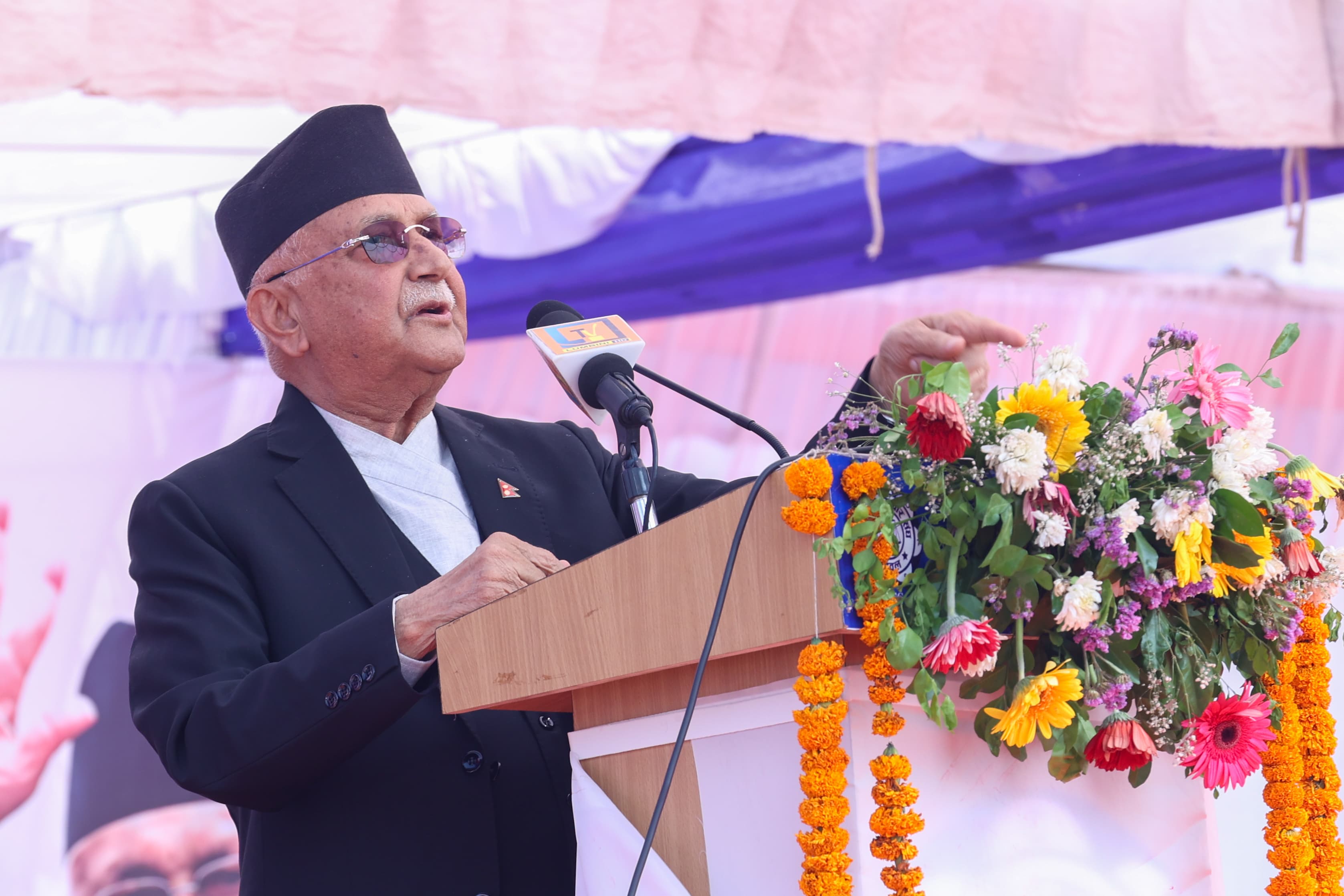 एमाले सिध्याउँछु भन्नेहरू सफल भएनन् : प्रधानमन्त्री ओली