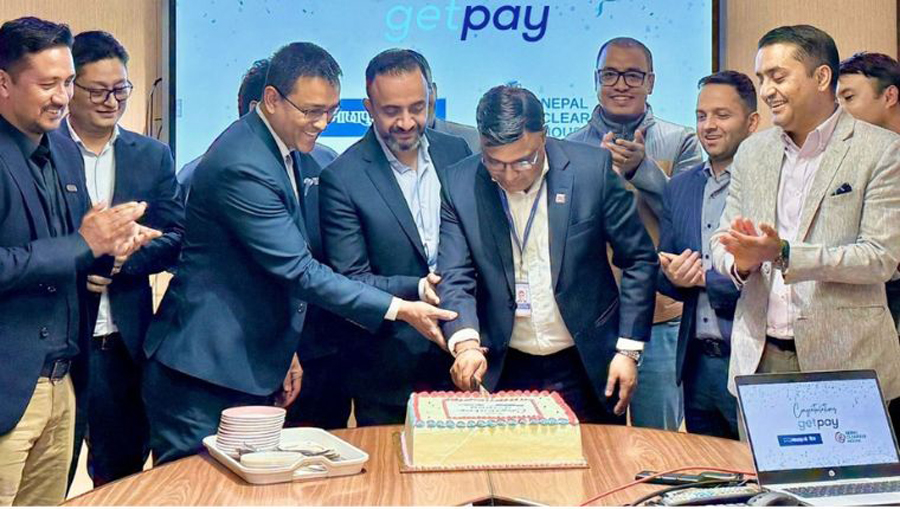 माछापुच्छ्रे बैंकमा ‘गेटपे’ सेवा सुरु