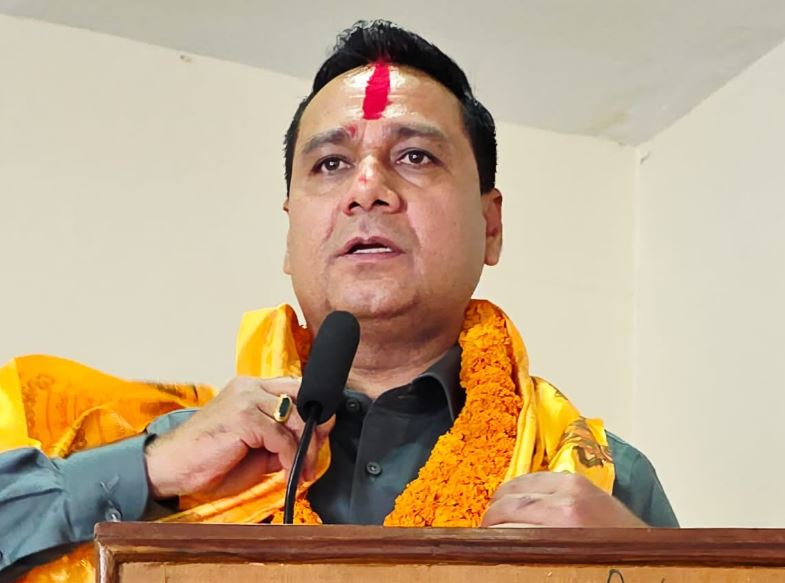 नेपाल मोबाइल वितरक संघको अध्यक्षमा रघु त्रिपाठी निर्विरोध