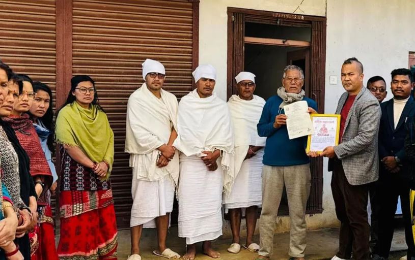 घरदैलोमै पुगेर मृत्यु दर्ता प्रमाणपत्र प्रदान