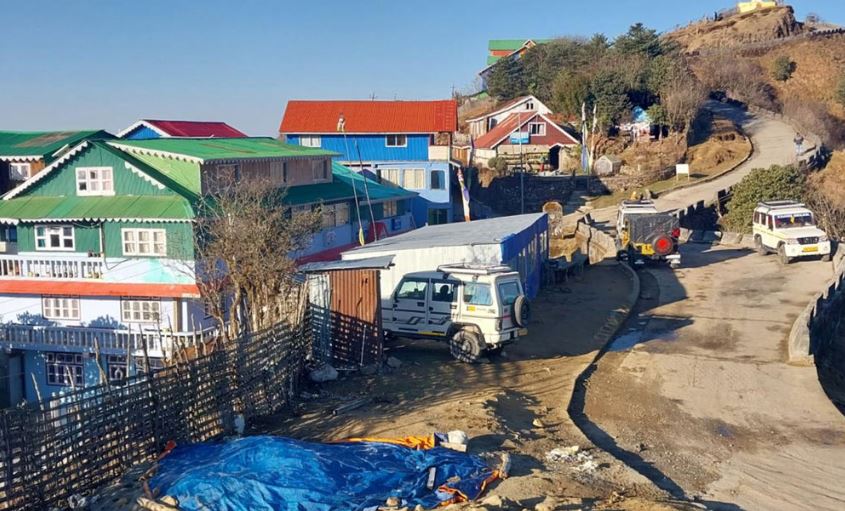 सीमावर्ती क्षेत्रमा पढ्न भारतीय विद्यालयकै भर
