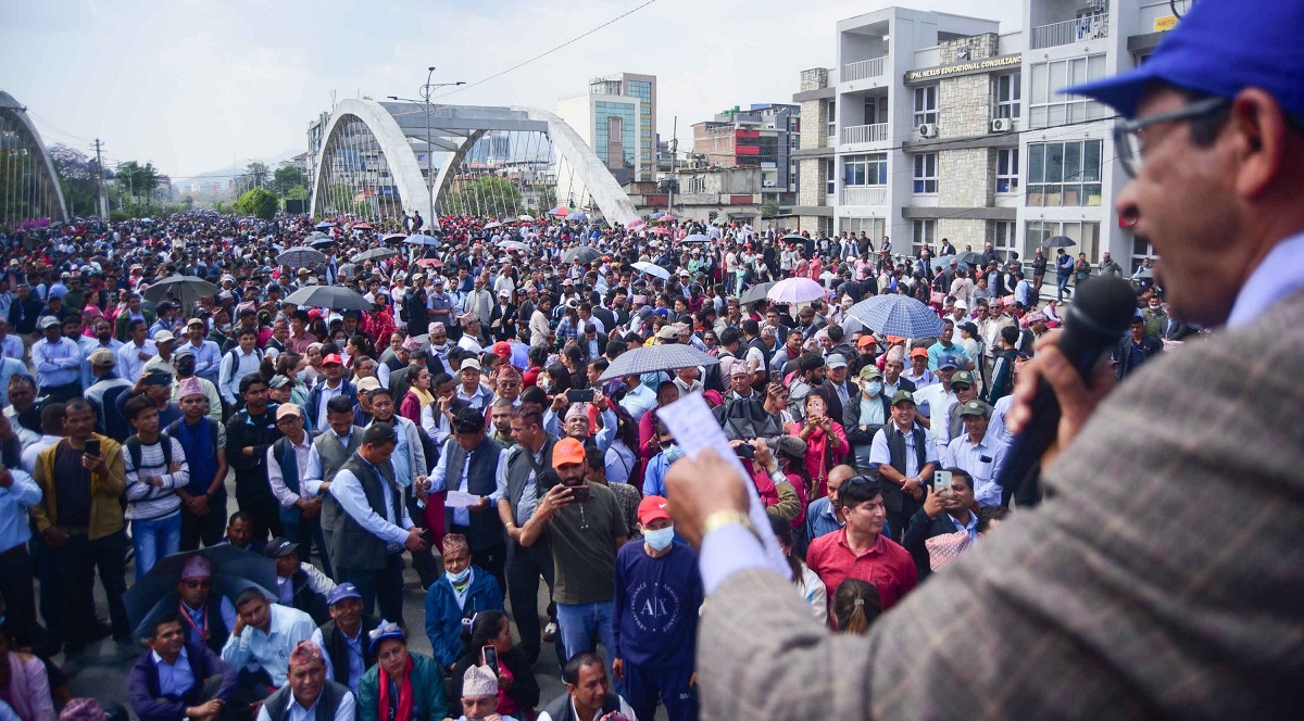 अप्ठ्यारोमा शिक्षक आन्दोलन, ऐन नआए आन्दोलन थप चर्काउने चेतावनी