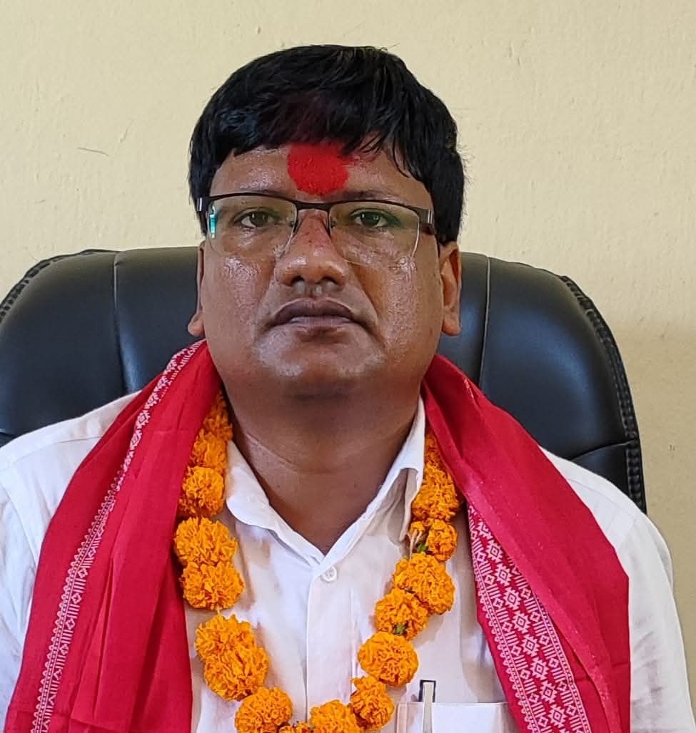 नगरप्रमुखको किर्ते हस्ताक्षर गरी प्रमुख प्रशासकीय अधिकृतलाई हटाउने प्रयास