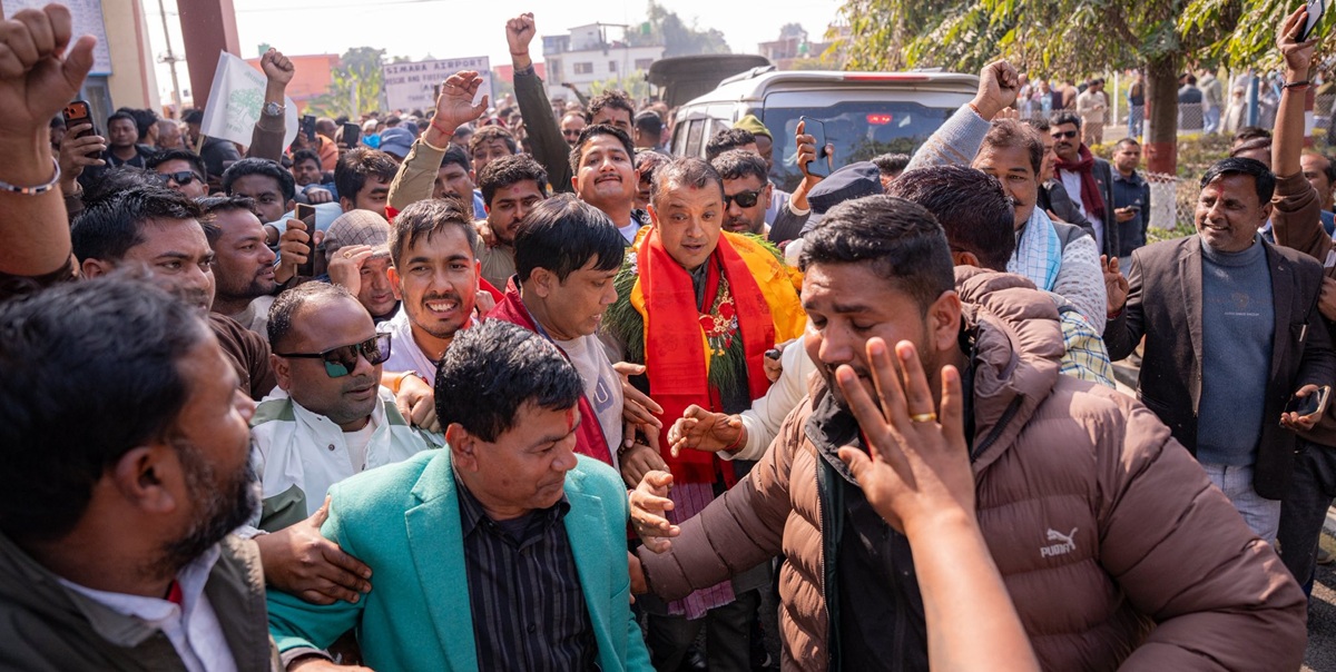 प्रभाव बढाउँदै गगन