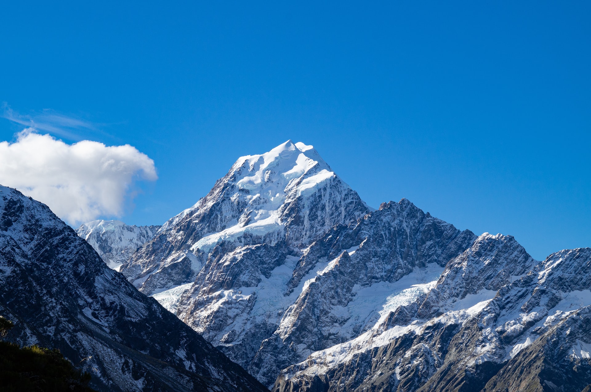 हिमाल आरोहणमा कडाइ, पहिलो पटकमै सगरमाथा चढ्न नपाइने