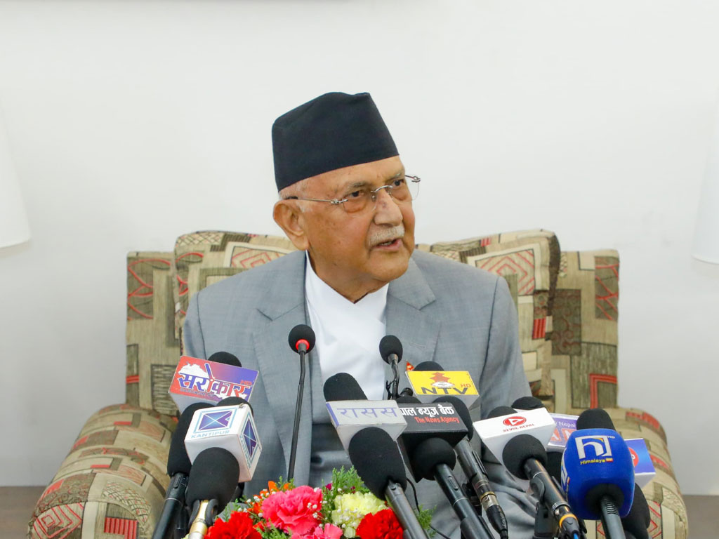 नेपाल-भारत सम्बन्धलाई सुदृढ गर्दै लैजान्छौँ : प्रधानमन्त्री ओली