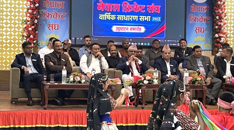 एनपिएलको आयव्यय पारित
