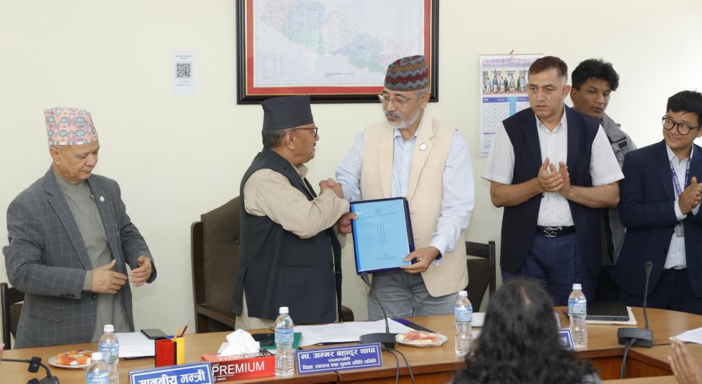 शिक्षकका माग सम्बोधन गर्नेगरी विधेयक